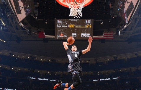 爱游戏官方入口-综合格斗赛场焦点！葡萄牙队对阵巴西队，冠军之争悬念重重，胜负难料