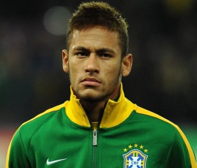 爱游戏官网-足球赛场焦点！韩国队对阵美国队，防守反击奏效，球队笑到最后